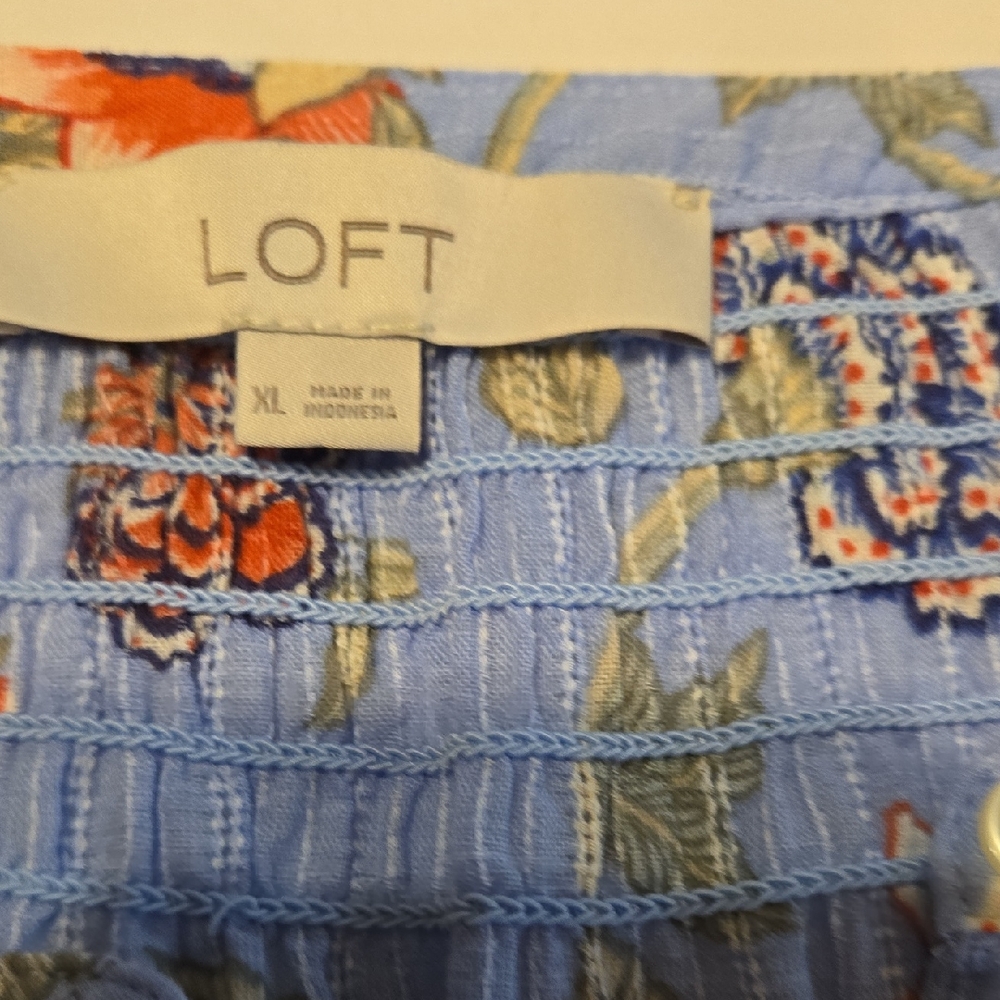 LOFT LADIES Blue Floral Shirt